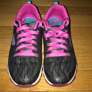 Sketchers - Memory Foam (Big Girls)